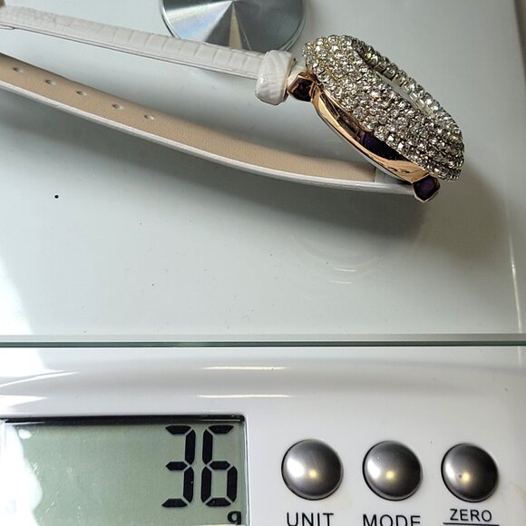 White Crystal Fashion Watch with White Band - NEW WITH TAGS - Picture 11 of 12